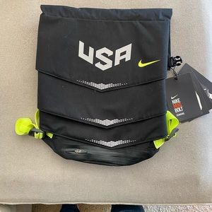 Nike Mog Bolt running backpack